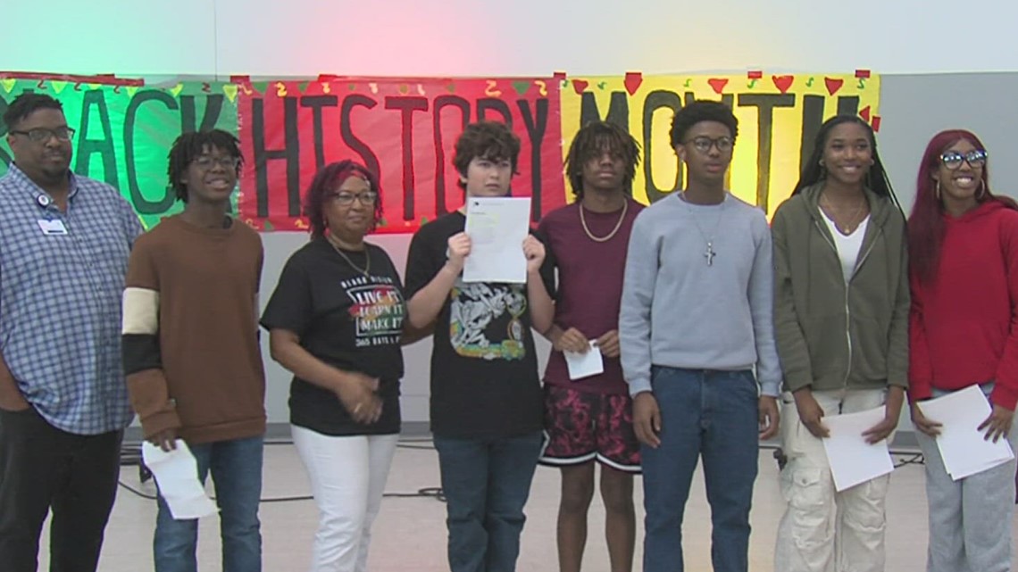 Carroll H.S. students host poetry event for Black History Month [Video]
