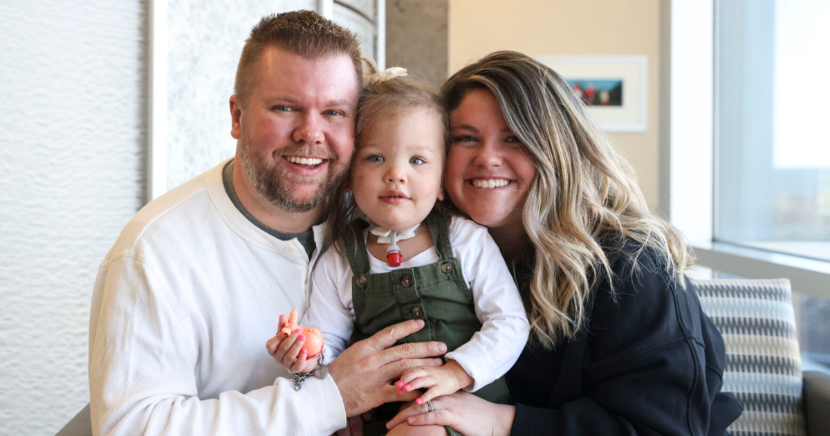 Omaha nurses find love, marriage and a family at Methodist NICU [Video]