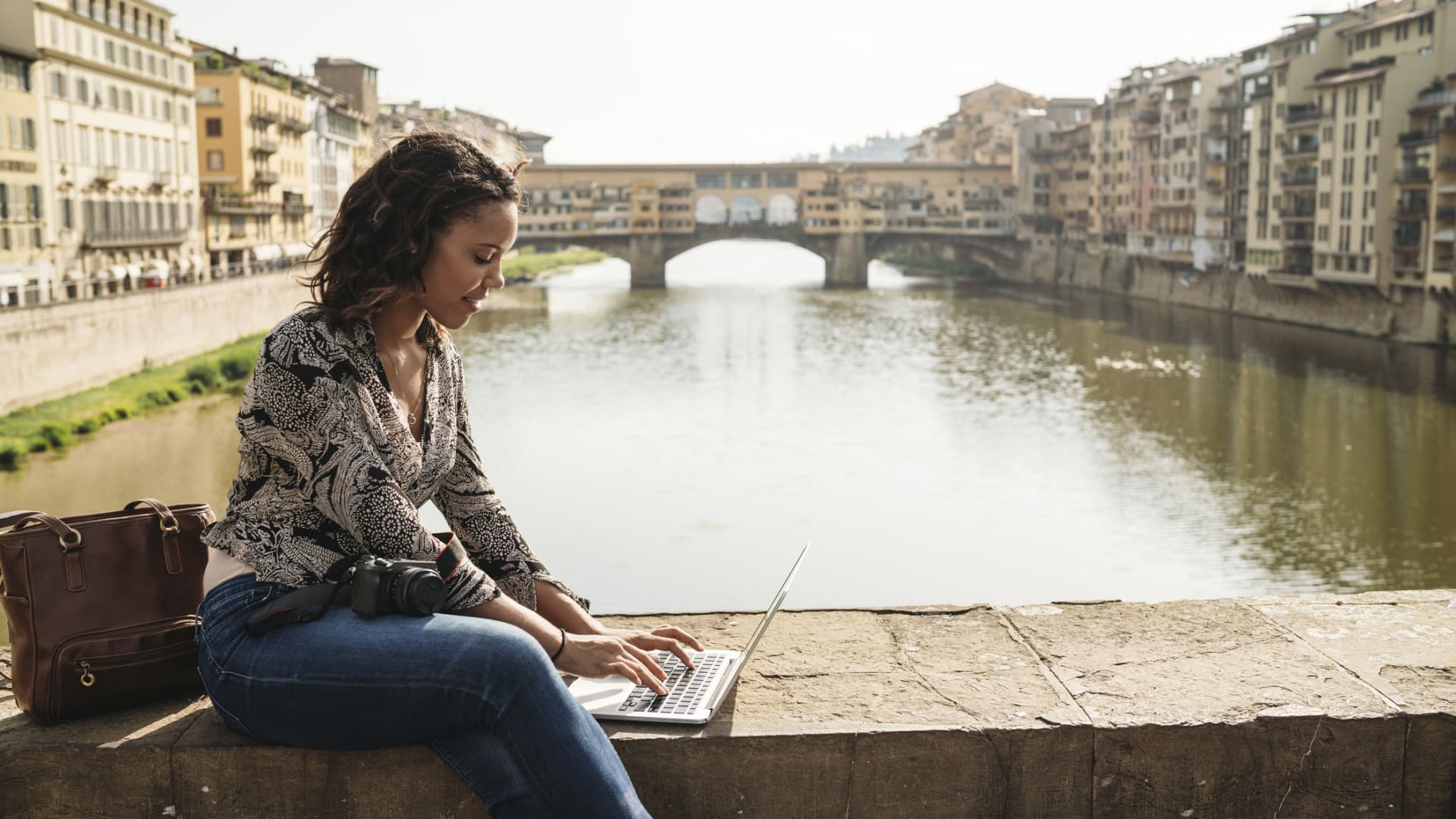 Italy launched a new digital nomad visa: How to apply [Video]