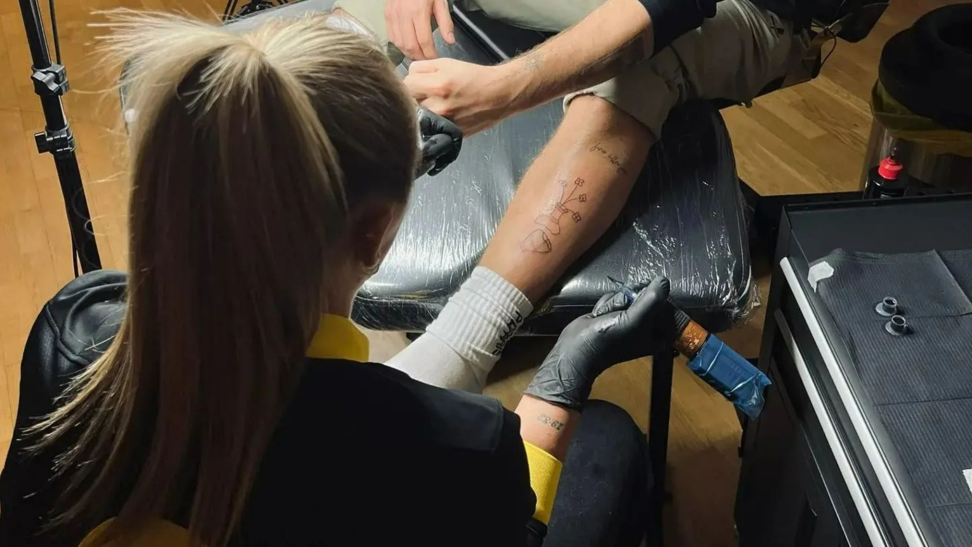 England Lionesses star hints at future career change as she shows off talent as a tattoo artist [Video]