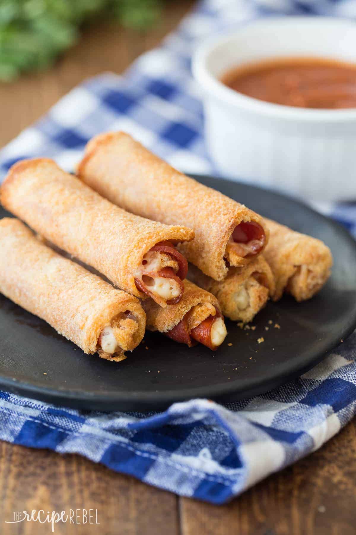 Easy Pizza Roll Ups: a Game Day Appetizer! [Video]