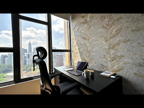 Day in the Life a Digital Marketing Expert as a Digital Nomad | Kuala Lumpur | 2024 [Video]