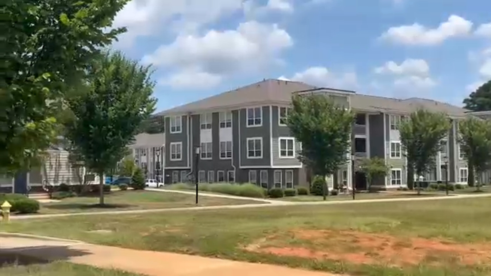 How much is rent in Raleigh? | Same cities, different rents, contrasting experiences [Video]