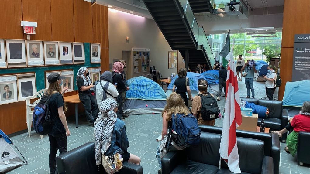 Pro-Palestine Halifax encampment told to vacate university [Video]