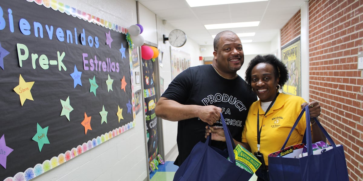 Atlanta teachers surprised with school supplies for their students [Video]