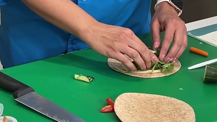 Healthy ideas for packed lunches for kids heading back to school [Video]