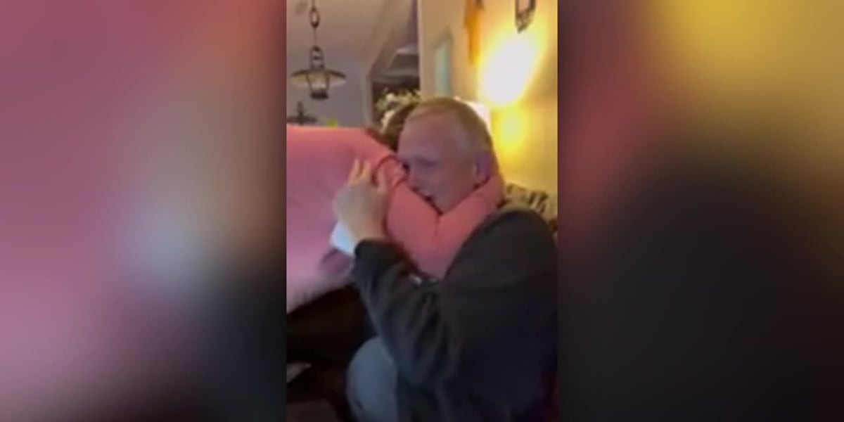 Father cries over dental school acceptance decades after he was first rejected [Video]