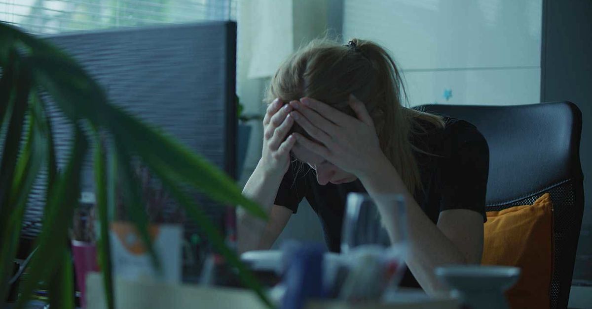 Almost half of Aussie workers are unhappy, new research suggests [Video]