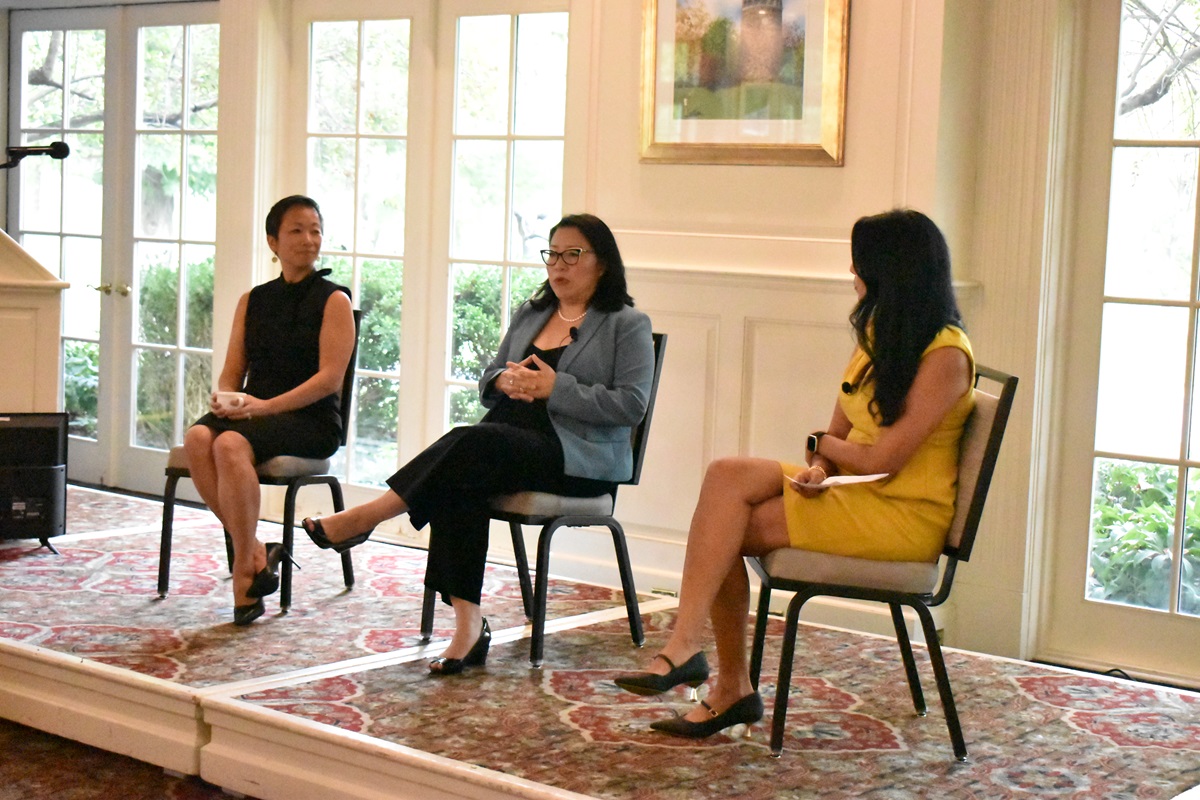 Women hear inspirational speakers during STEM conference [Video]