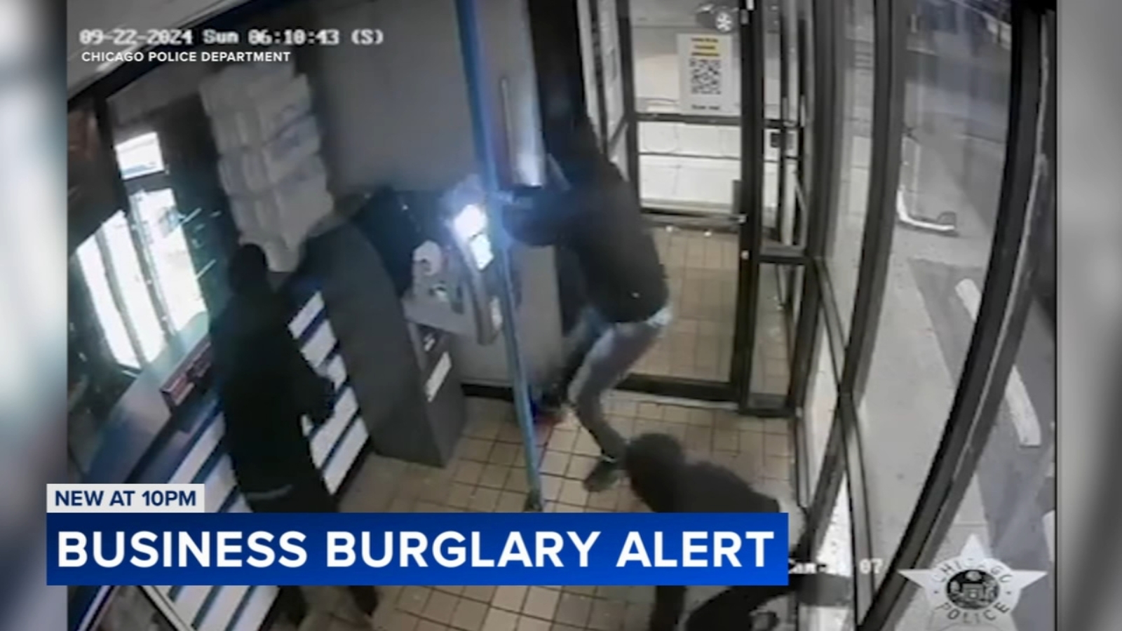 Chicago crime: Burglars attempt to steal money from ATMs at West Side businesses near Humboldt Park, police say | VIDEO