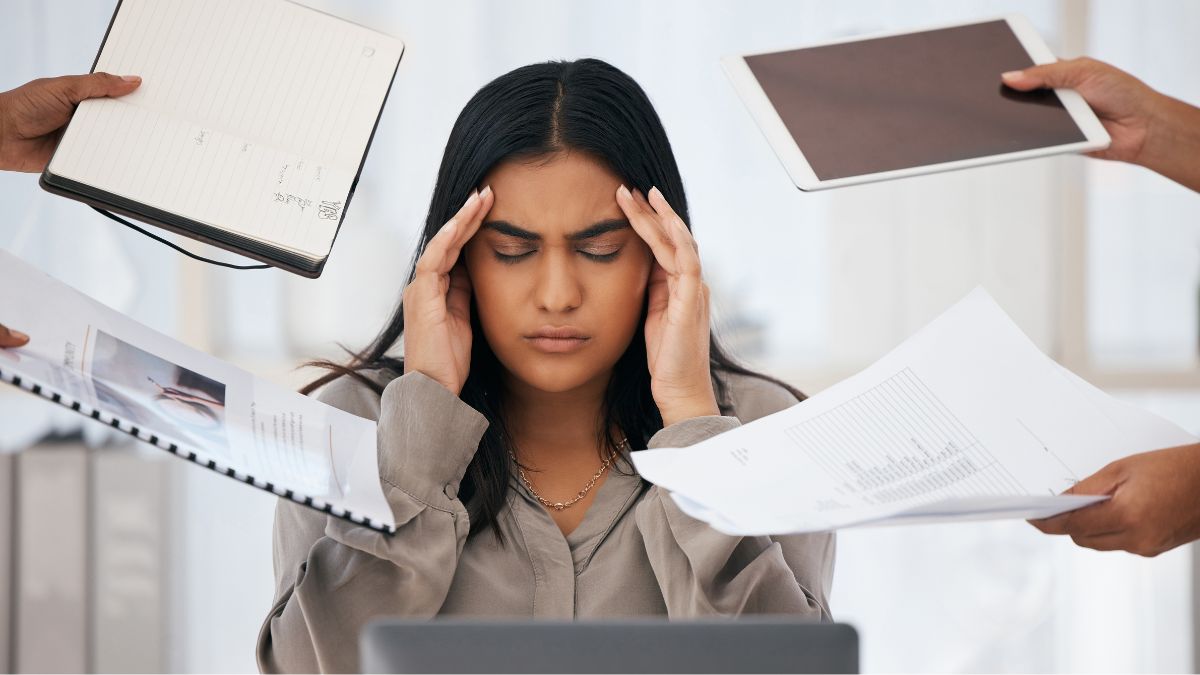 Workplace Stress: Expert Lists Tips To Identify Stress Signs And Effective Ways To Manage It [Video]