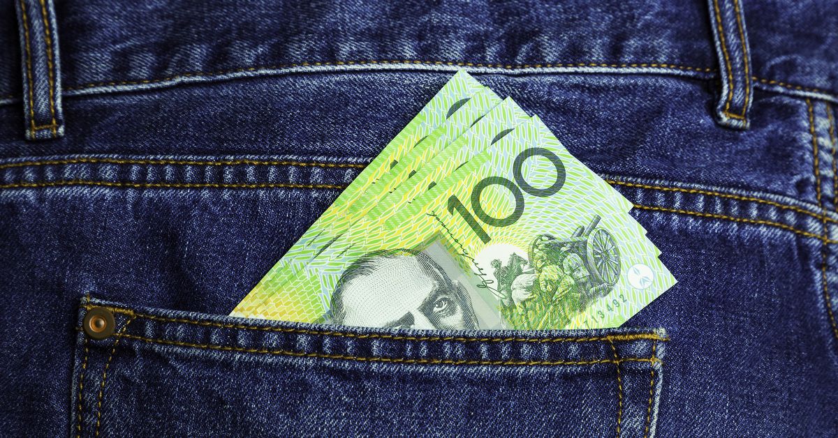 Huge rise in Australians needing to supplement income with a side hustle as inflation bites [Video]