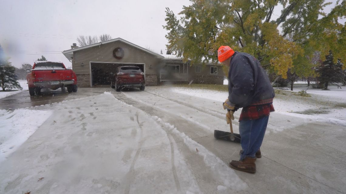 Minnesotans welcome Halloween weather | kare11.com [Video]