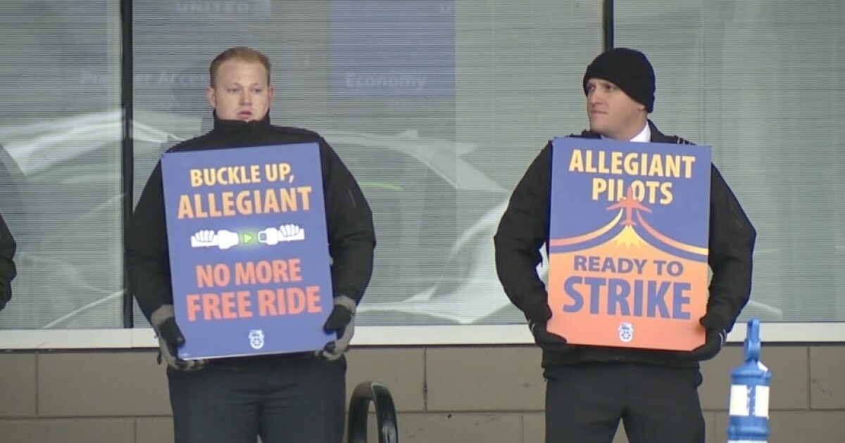 Local Allegiant pilots hit the picket lines at CVG demanding a better contract [Video]