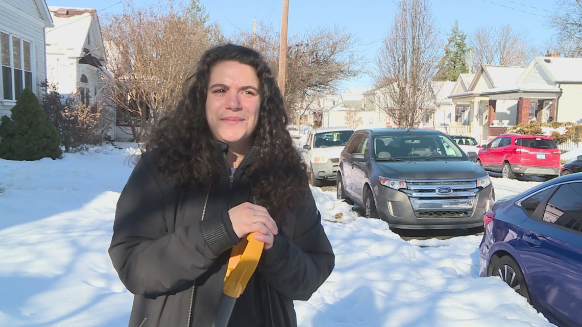 Schnitzelburg resident feels neighborhood left behind as roads remain unplowed [Video]